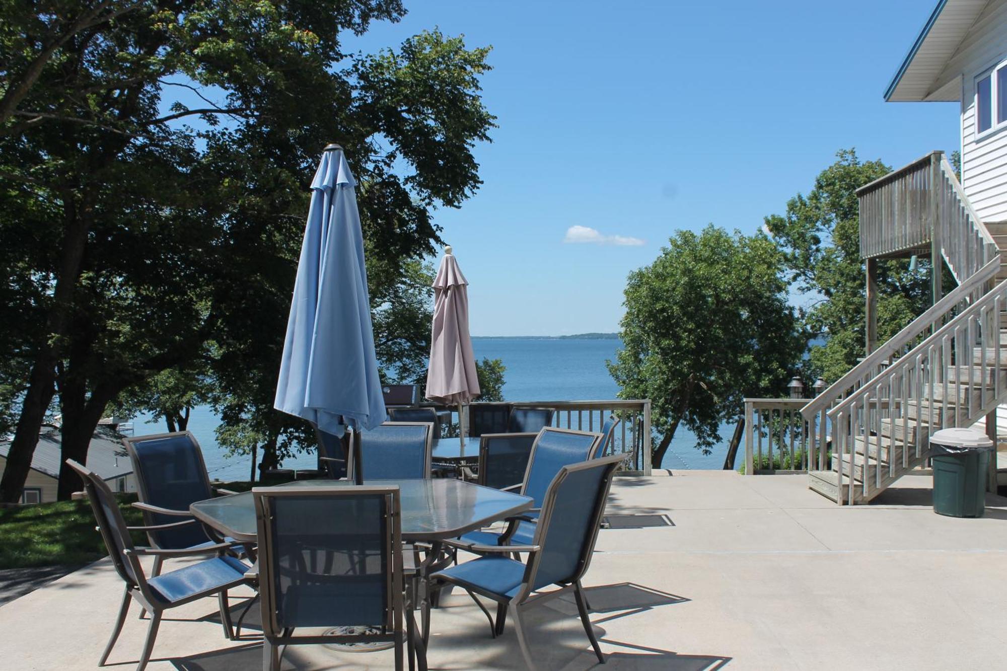 Viking Bay Resort And Lodge Miltona Esterno foto