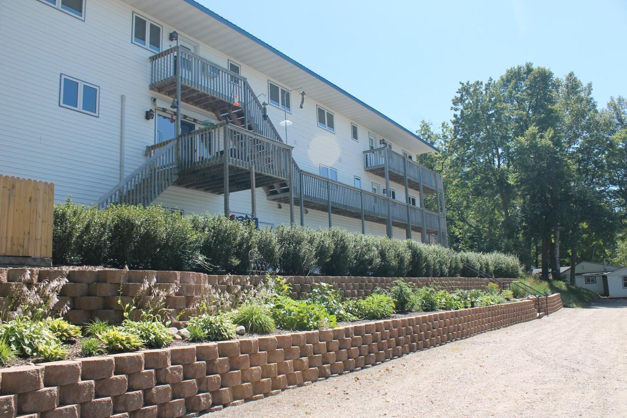 Viking Bay Resort And Lodge Miltona Esterno foto