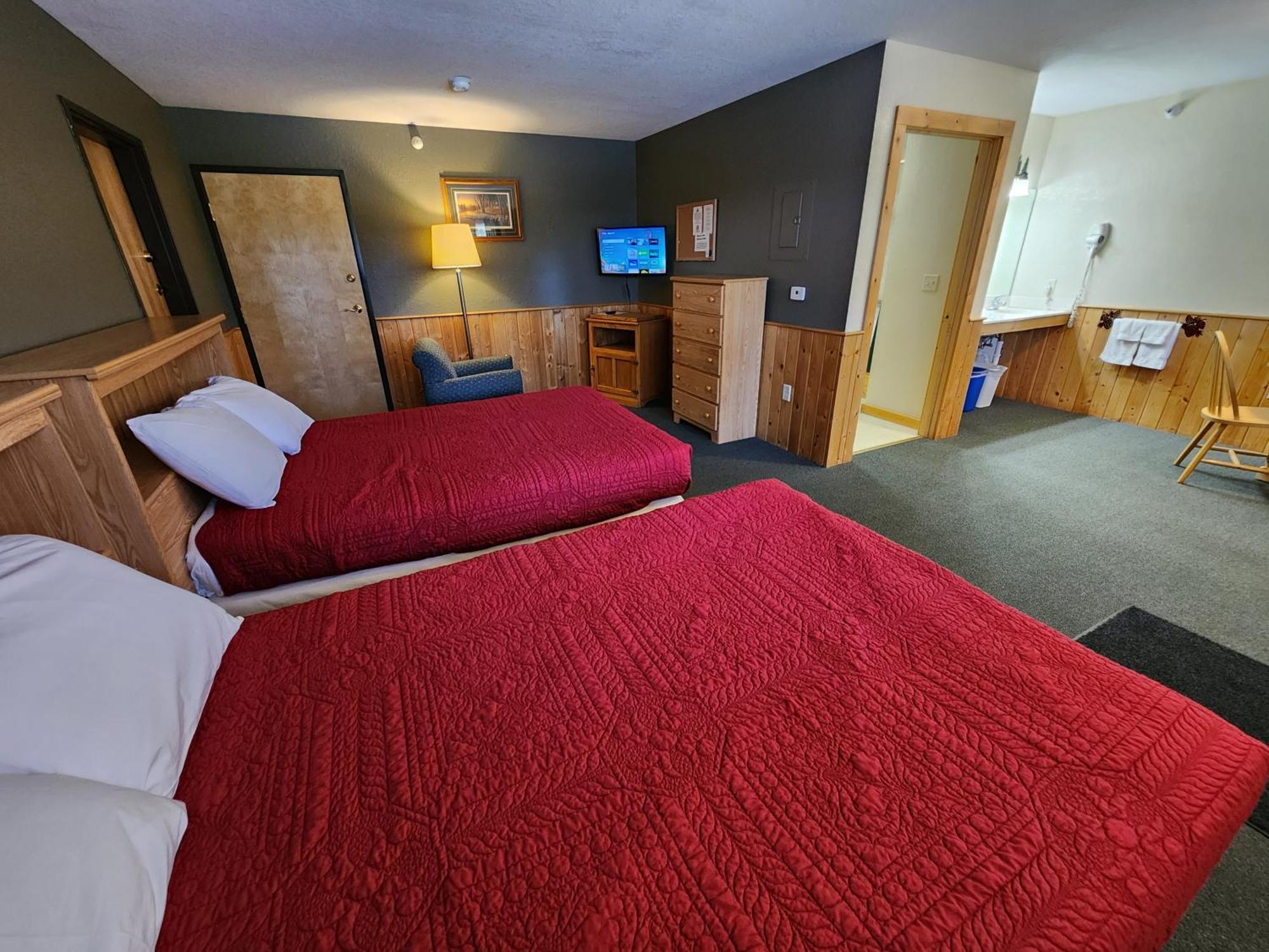 Viking Bay Resort And Lodge Miltona Esterno foto